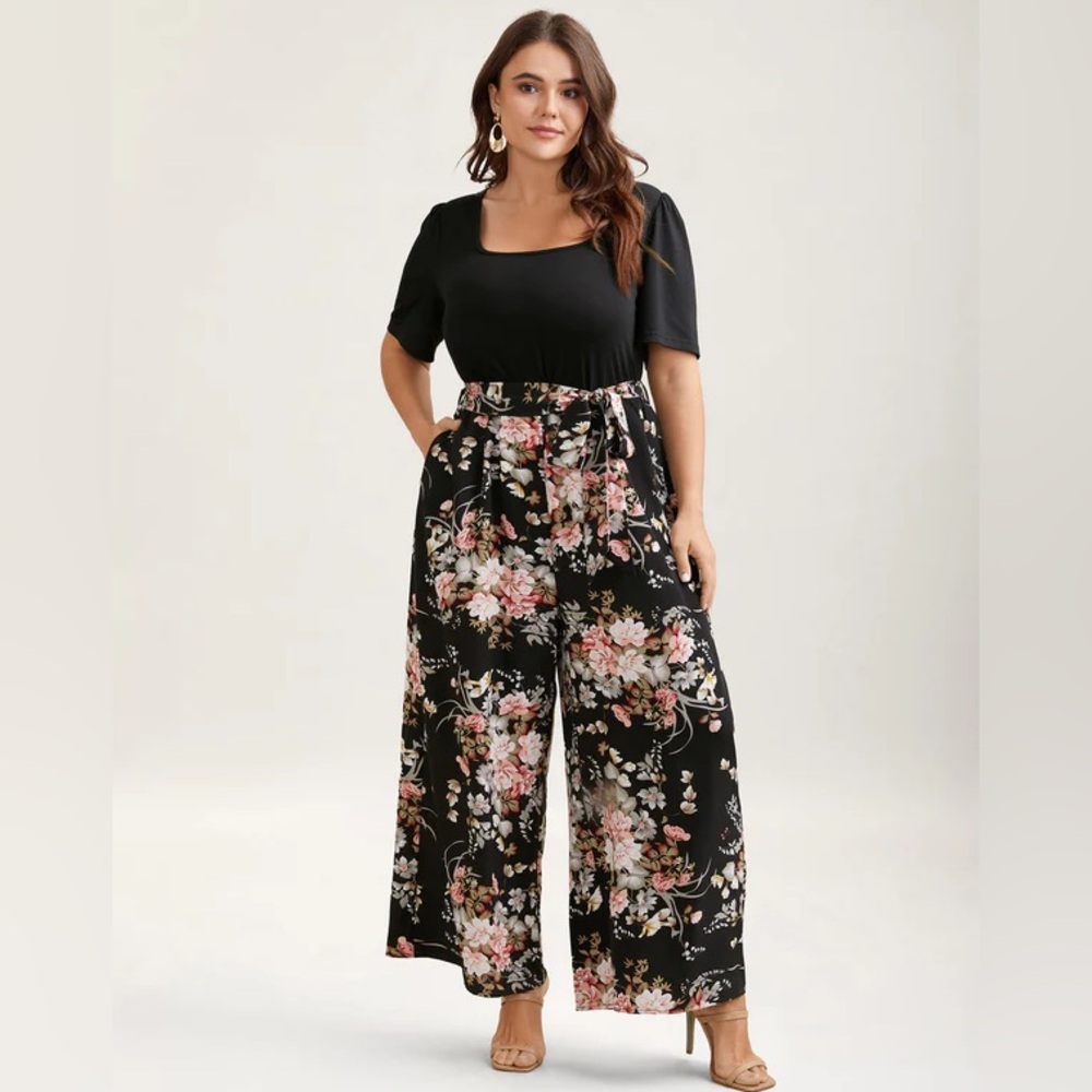 Floral Wide-Leg Jumpsuit in Black